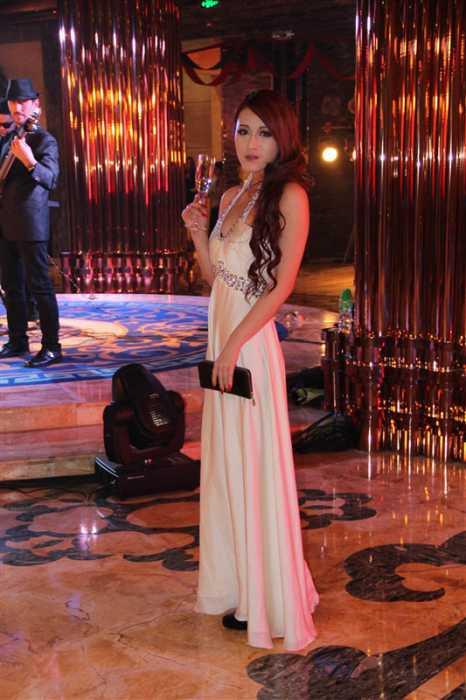 杭州东方魅力夜场招聘对于模特岗位的条件有哪些